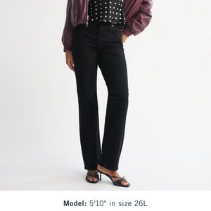 Abercrombie & Fitch Women's Curve Love High Rise 90s Relaxed Jean Black